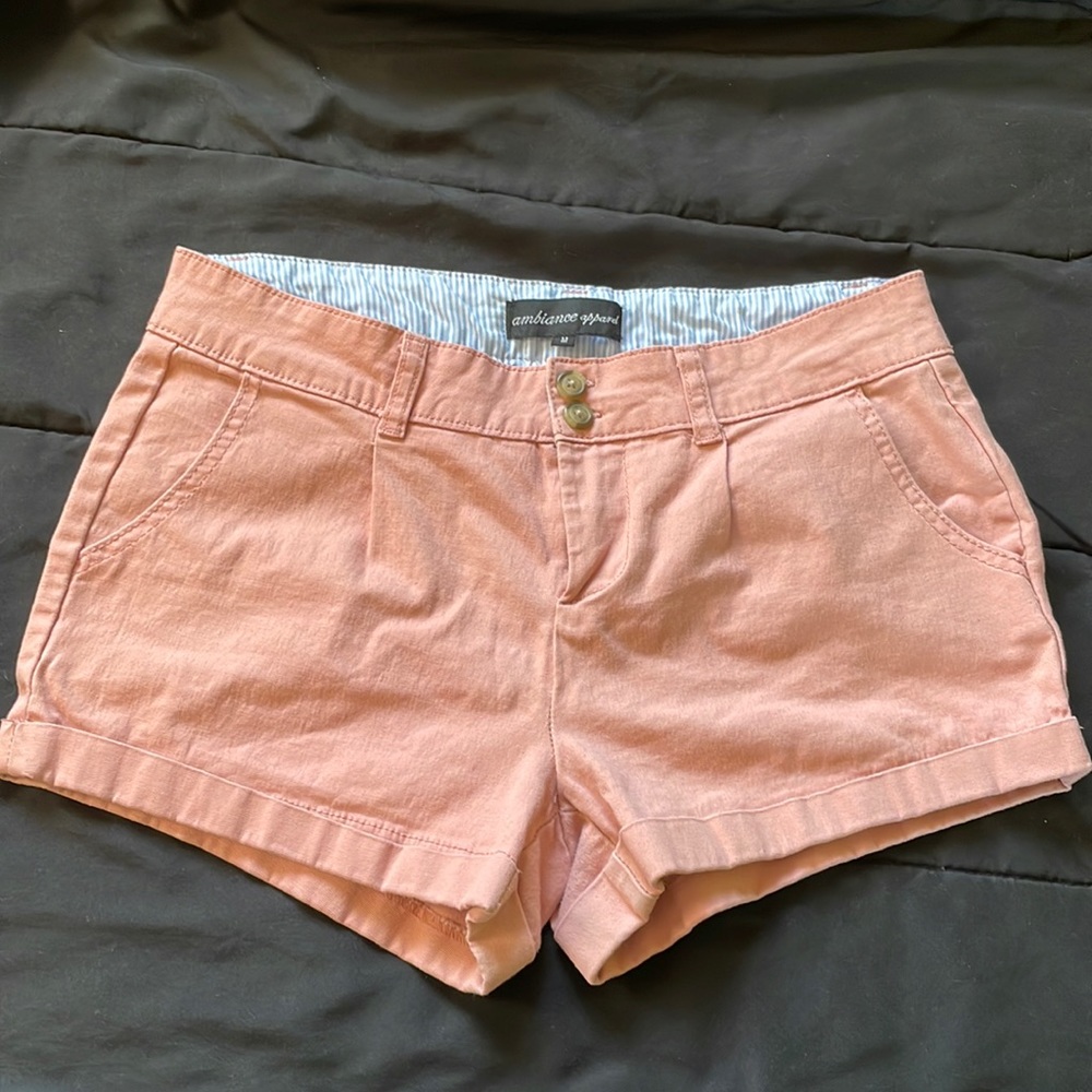 Pink medium shorts for everyday use.
